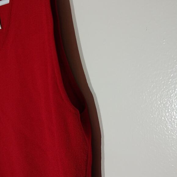 Chico design red sleeveless top. Size 1 - Picture 4 of 7